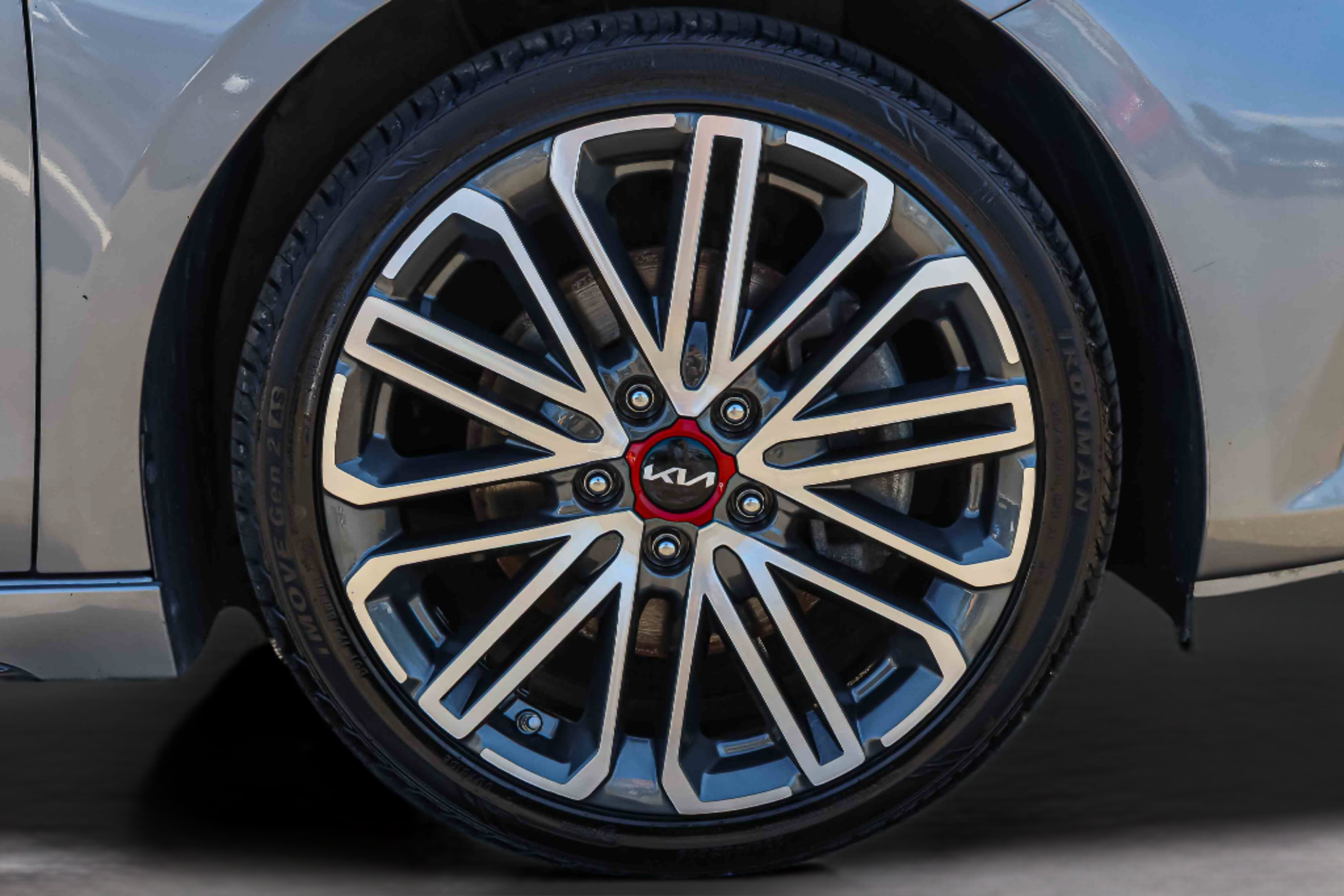 Certified 2024 Kia Forte GT w/ GT2 Package FWD image 29