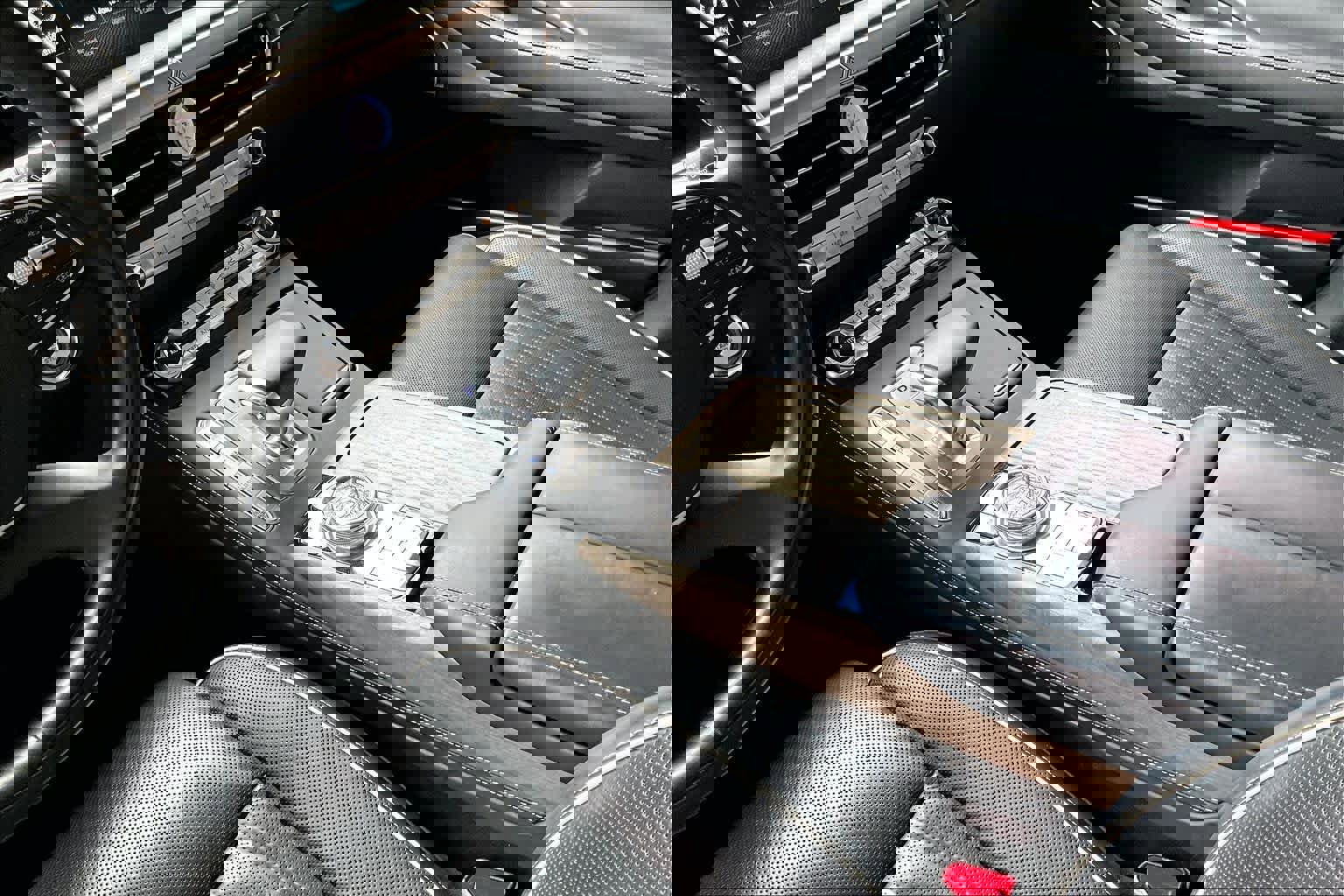 Used 2021 Genesis G90 3.3T Premium image 16