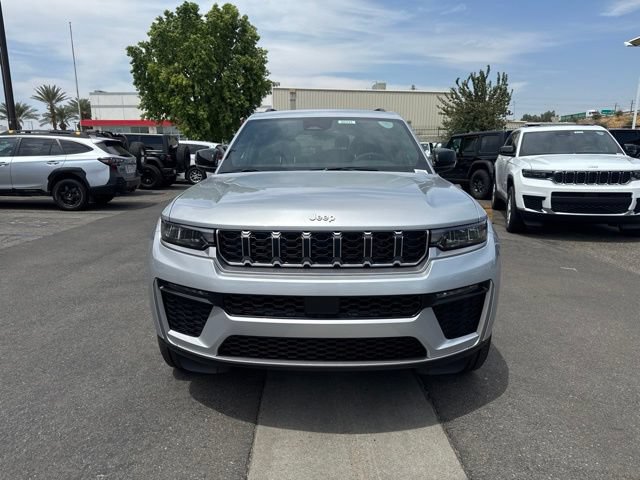New 2026 Jeep Grand Cherokee L Limited w/ Trailer Tow Package AWD/4WD image 8