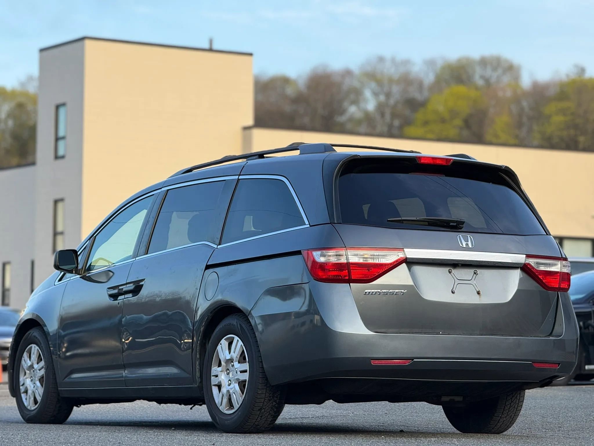 Used 2013 Honda Odyssey LX image 5
