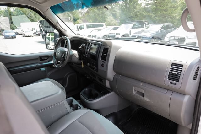 Used 2021 Nissan NV 3500 SV RWD image 29