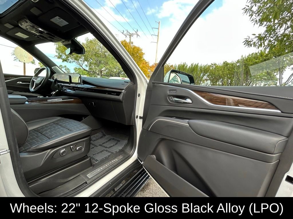 Used 2024 Cadillac Escalade ESV Sport Platinum w/ LPO, ONYX Package image 41