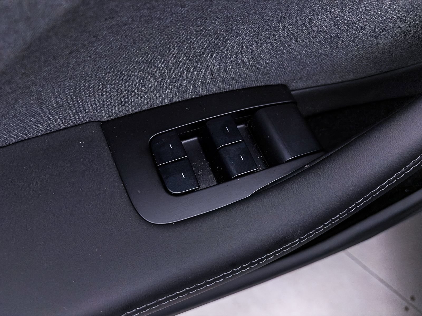 Used 2025 Tesla Model 3 Long Range RWD image 17