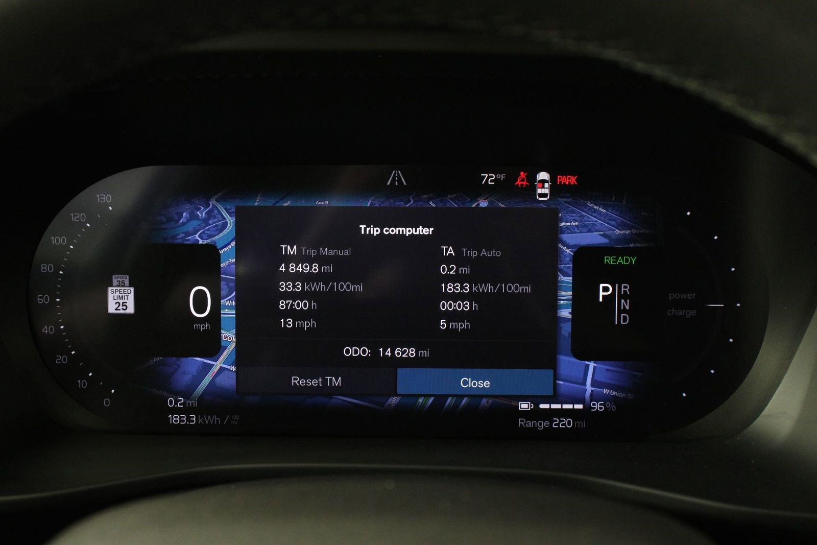 Used 2023 Volvo C40 P8 Recharge Ultimate AWD/4WD image 12