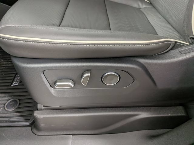 New 2026 Cadillac Escalade Sport AWD/4WD image 19