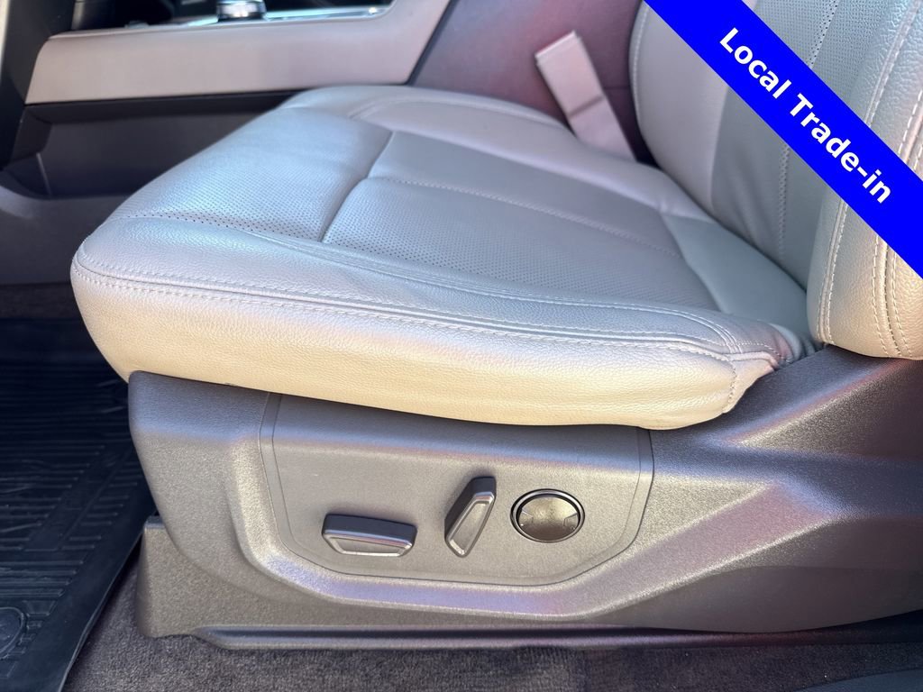 Used 2021 Ford Expedition XLT image 14