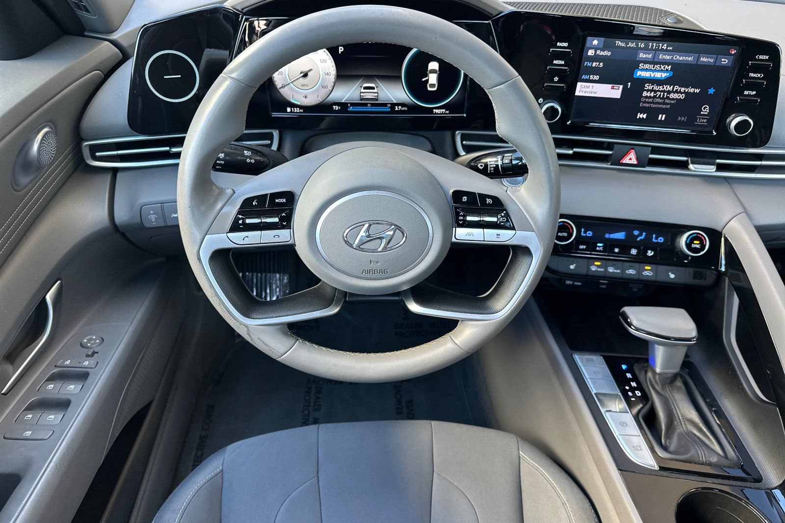 Used 2022 Hyundai Elantra SEL w/ Convenience Package FWD image 15