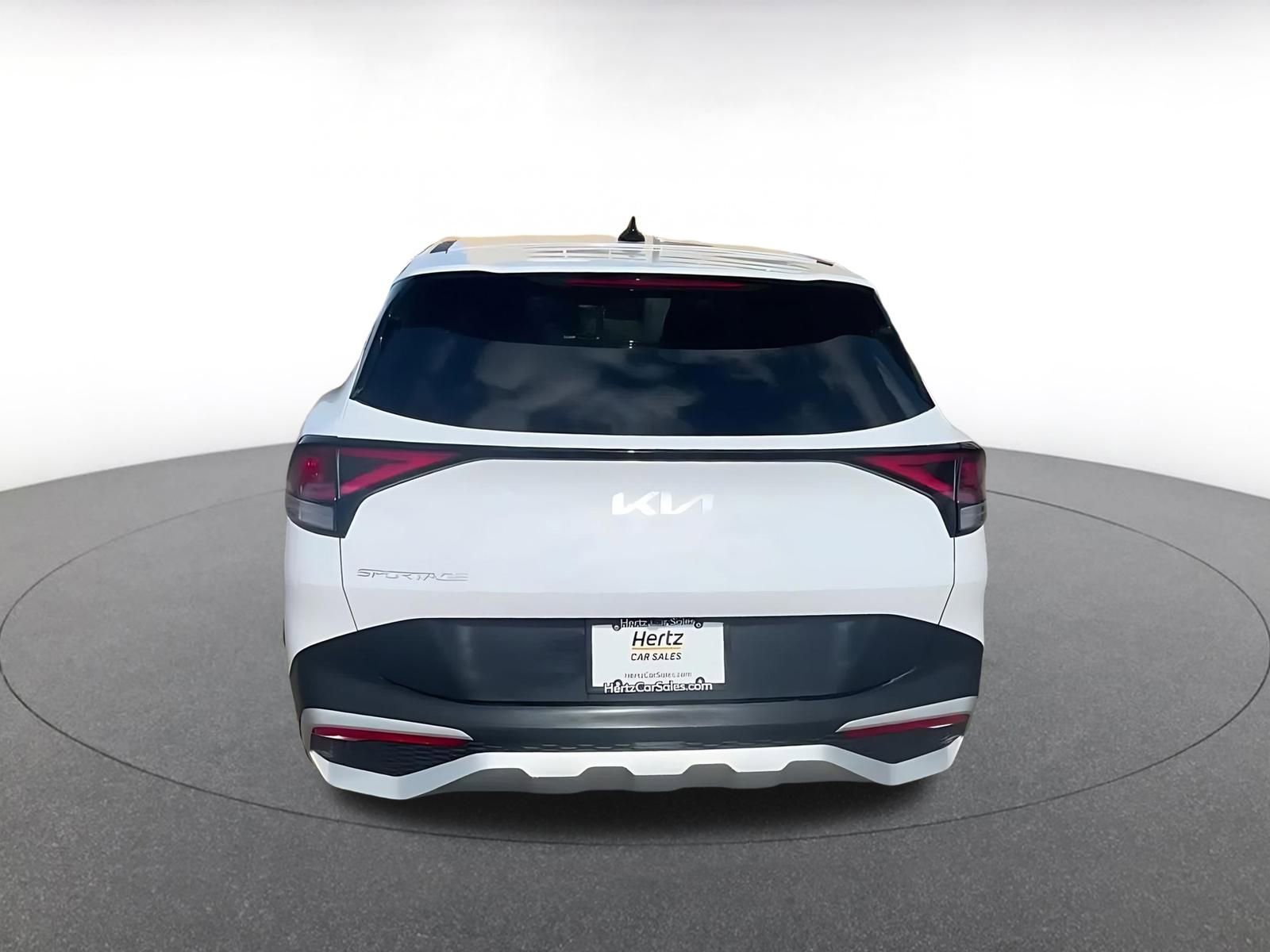 Used 2025 Kia Sportage LX image 12