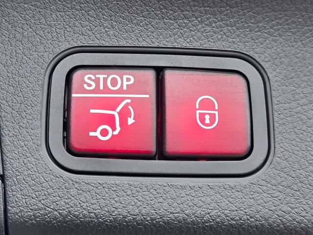 Certified 2025 Mercedes-Benz GLA 250 4MATIC image 11