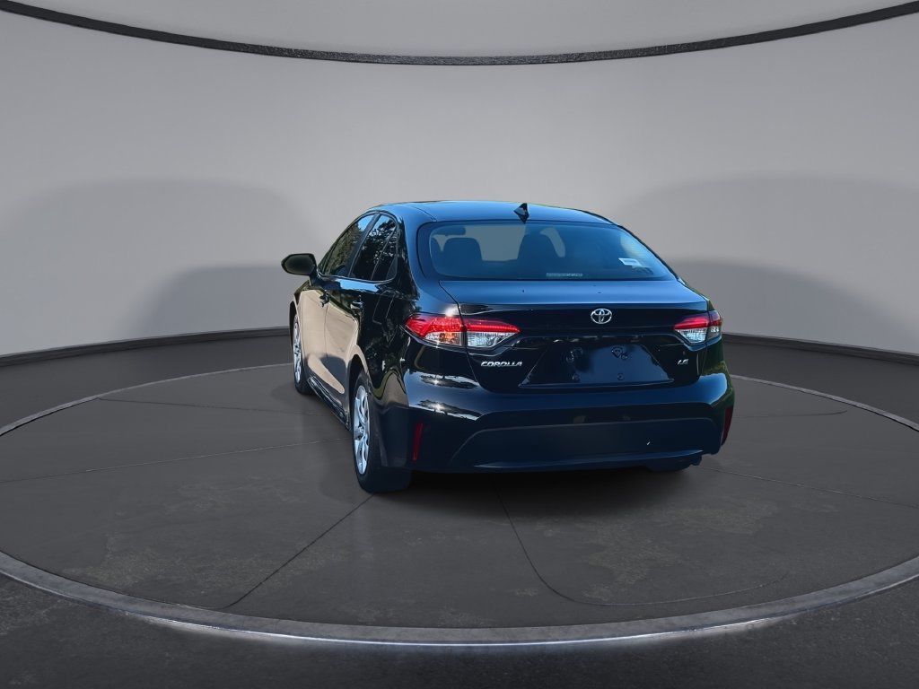 Used 2022 Toyota Corolla LE FWD image 7