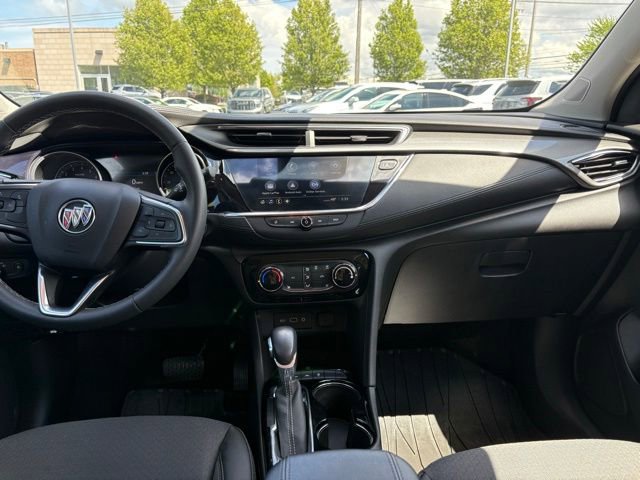 Used 2023 Buick Encore GX Preferred w/ Cold Weather Comfort Package AWD/4WD image 21