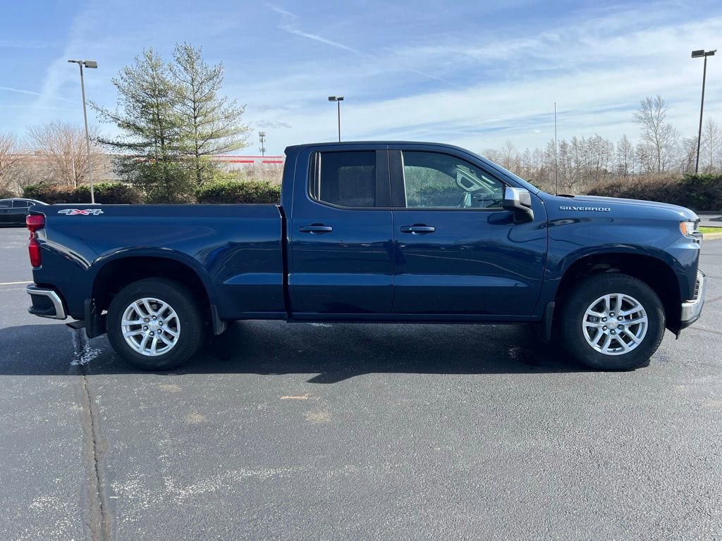 Used 2020 Chevrolet Silverado 1500 LT w/ All-Star Edition image 5