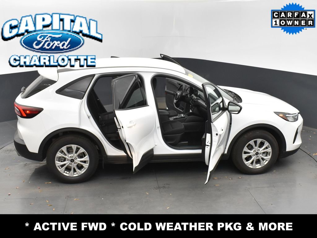 Used 2025 Ford Escape Active w/ Cold Weather Package image 33