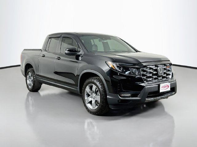Certified 2025 Honda Ridgeline TrailSport image 16