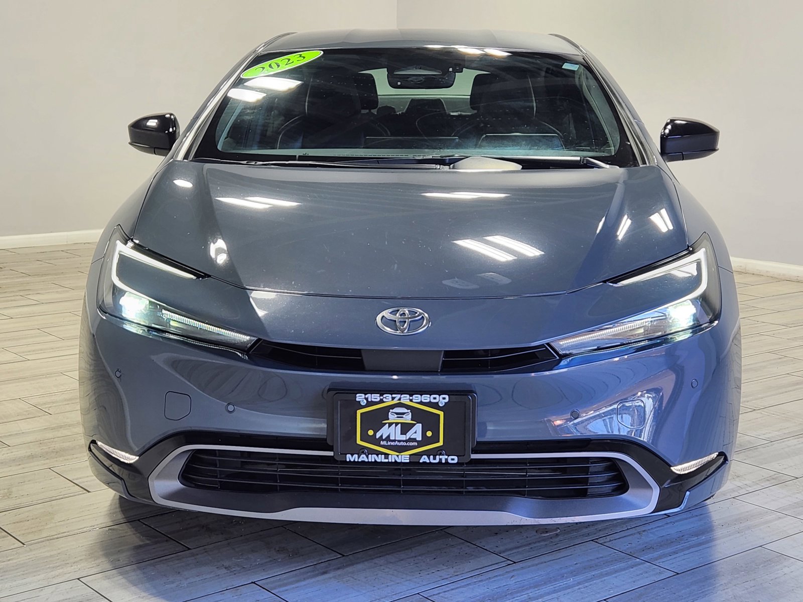 Used 2023 Toyota Prius XLE AWD/4WD image 8