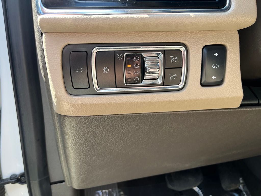 Certified 2023 Lincoln Navigator L Reserve AWD/4WD image 42