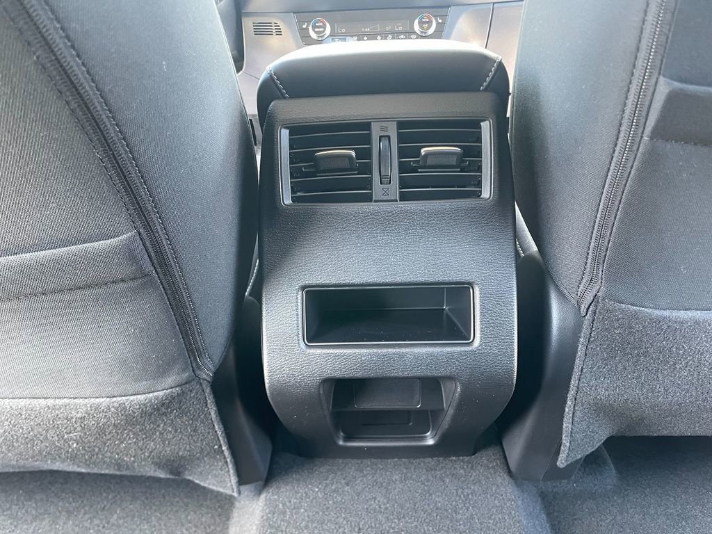 New 2026 Mitsubishi Outlander ES image 27