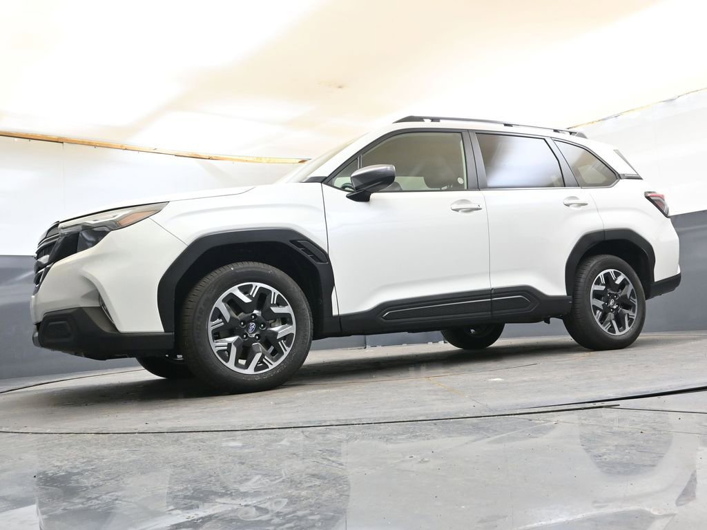 Certified 2025 Subaru Forester Premium image 40