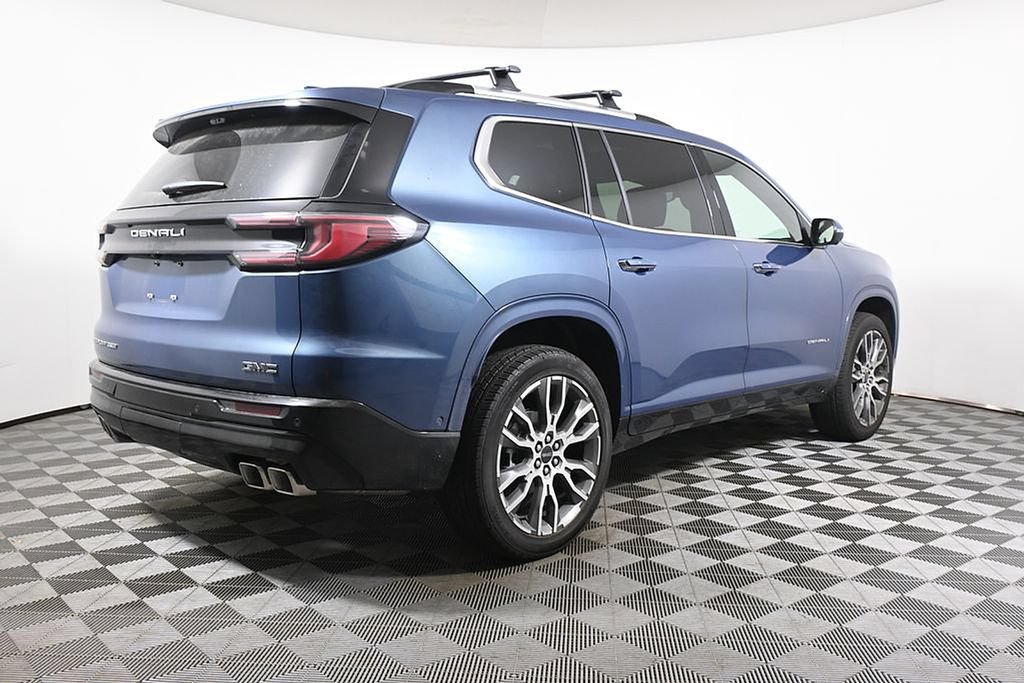 Used 2026 GMC Acadia Denali Ultimate w/ LPO, Floor Liner Package AWD/4WD image 7