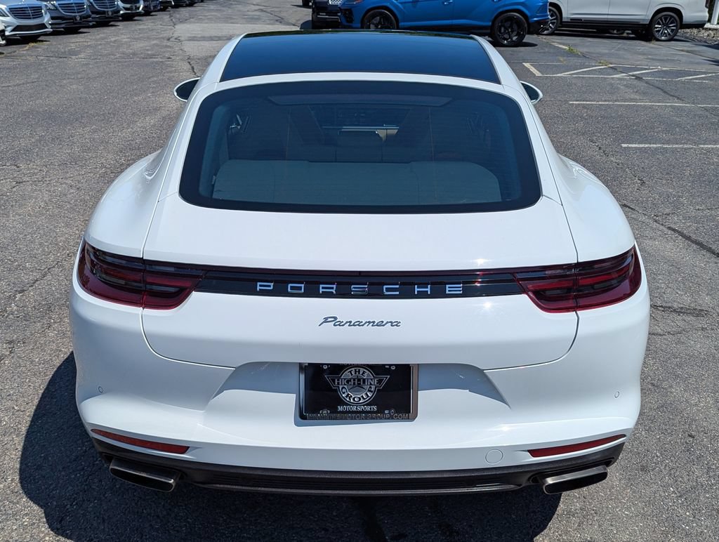 Used 2018 Porsche Panamera RWD image 8