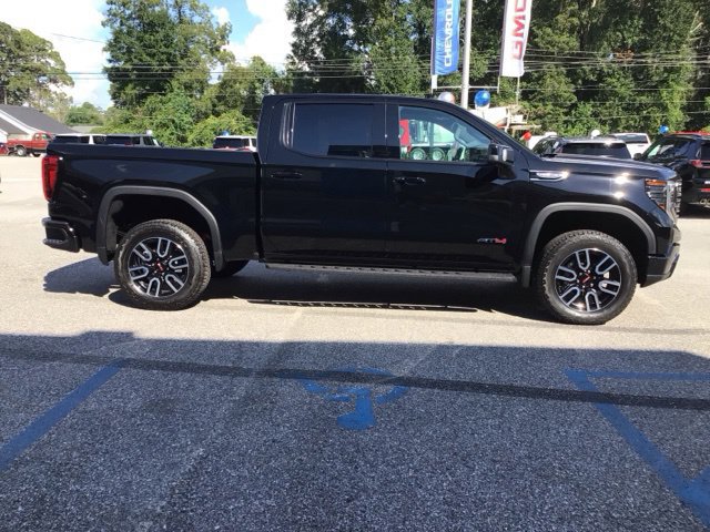 New 2026 GMC Sierra 1500 AT4 w/ AT4 Premium Package AWD/4WD image 7