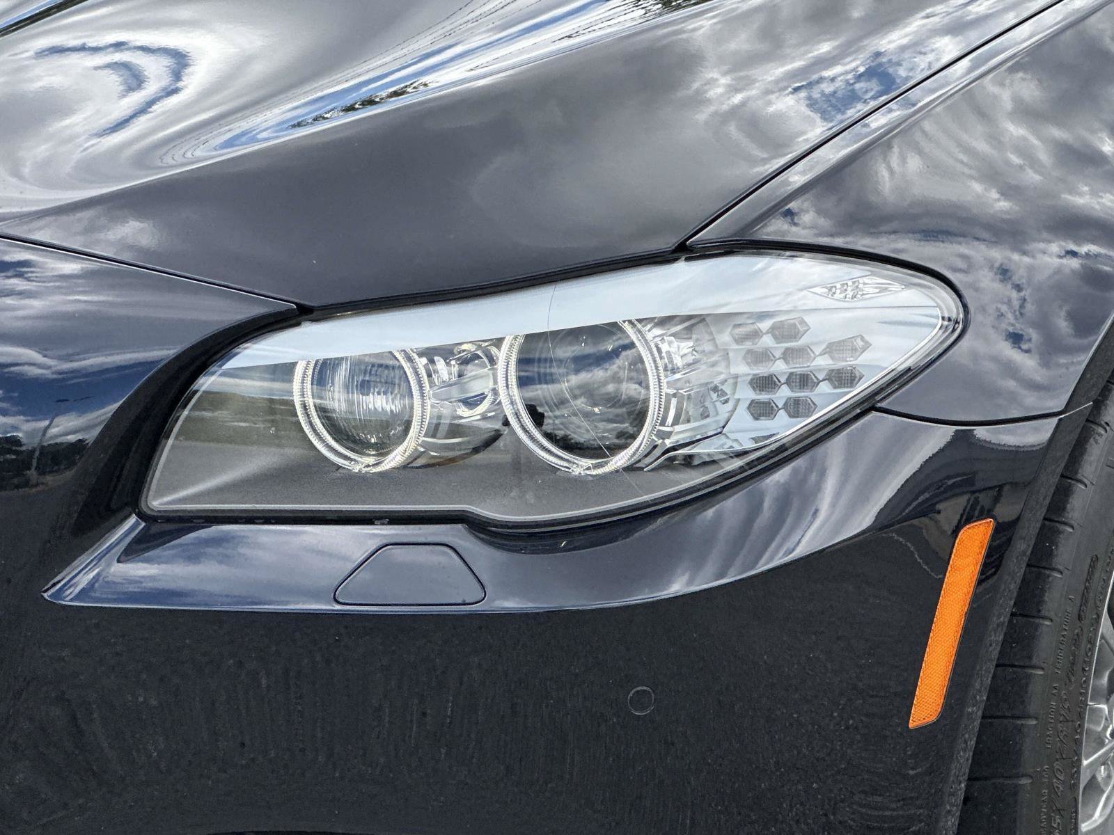 Used 2013 BMW M5 RWD image 8