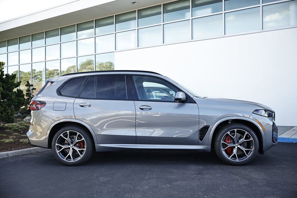 New 2026 BMW X5 sDrive40i w/ M Sport Package image 4