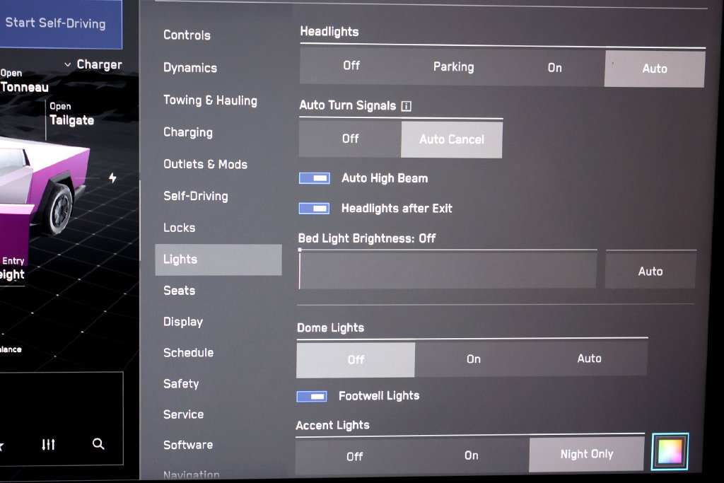 Used 2024 Tesla Cybertruck AWD Crew Cab image 31