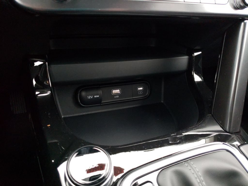New 2026 Kia Seltos S AWD/4WD image 23