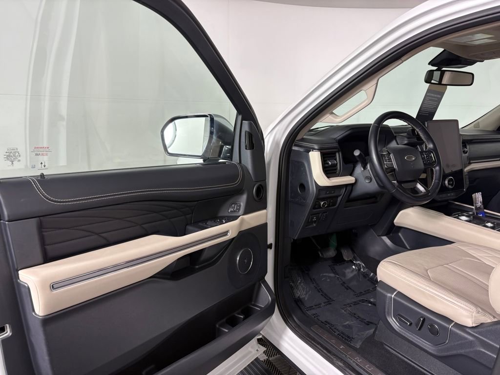 Certified 2024 Ford Expedition Max Platinum image 13