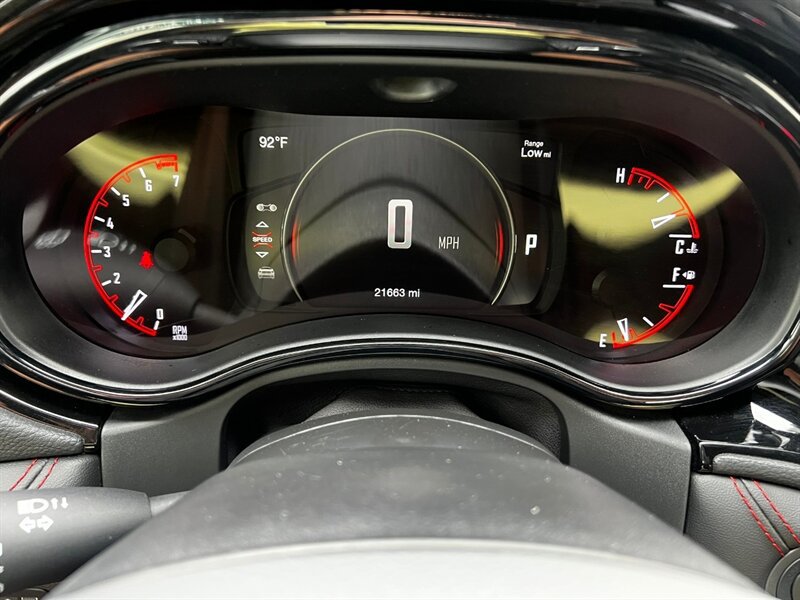 Used 2025 Dodge Durango GT AWD/4WD image 32