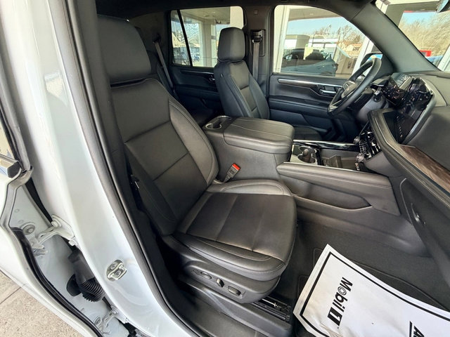 Used 2025 Chevrolet Tahoe LT image 23