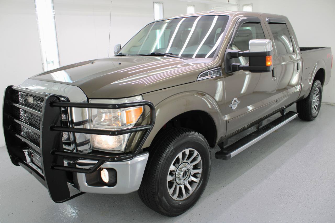 Used 2015 Ford F250 Lariat w/ Chrome Package AWD/4WD image 5