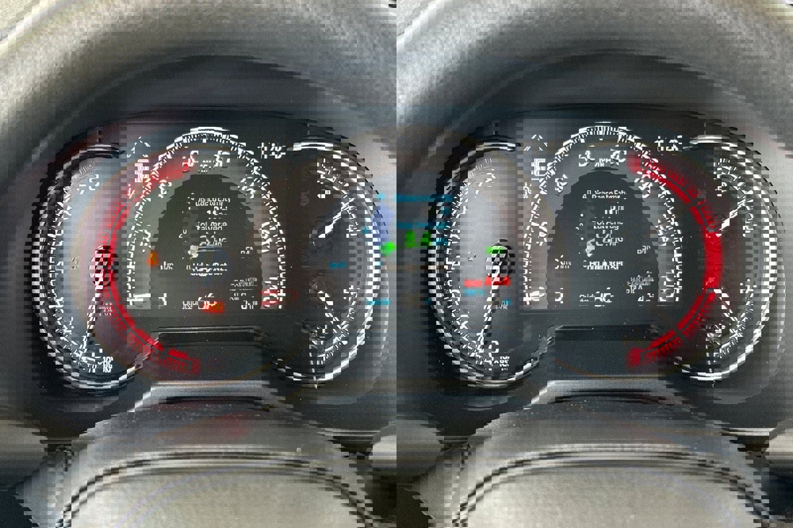 New 2025 Toyota RAV4 XLE image 28