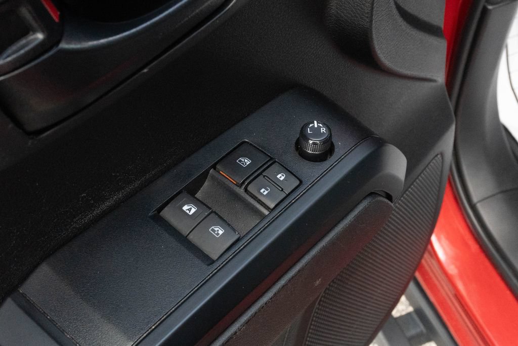 Used 2023 Toyota Tacoma SR AWD/4WD image 11