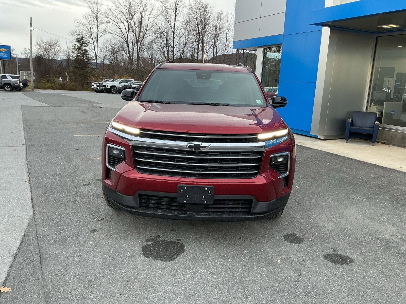 New 2026 Chevrolet Traverse LT image 9