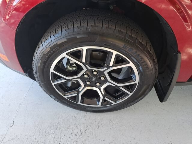 Certified 2025 Ford Maverick Lariat AWD/4WD image 29