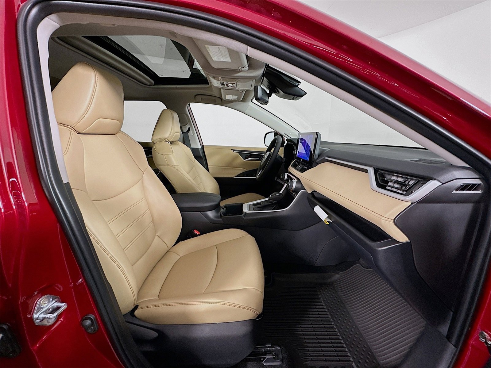 New 2025 Toyota RAV4 XLE Premium image 30