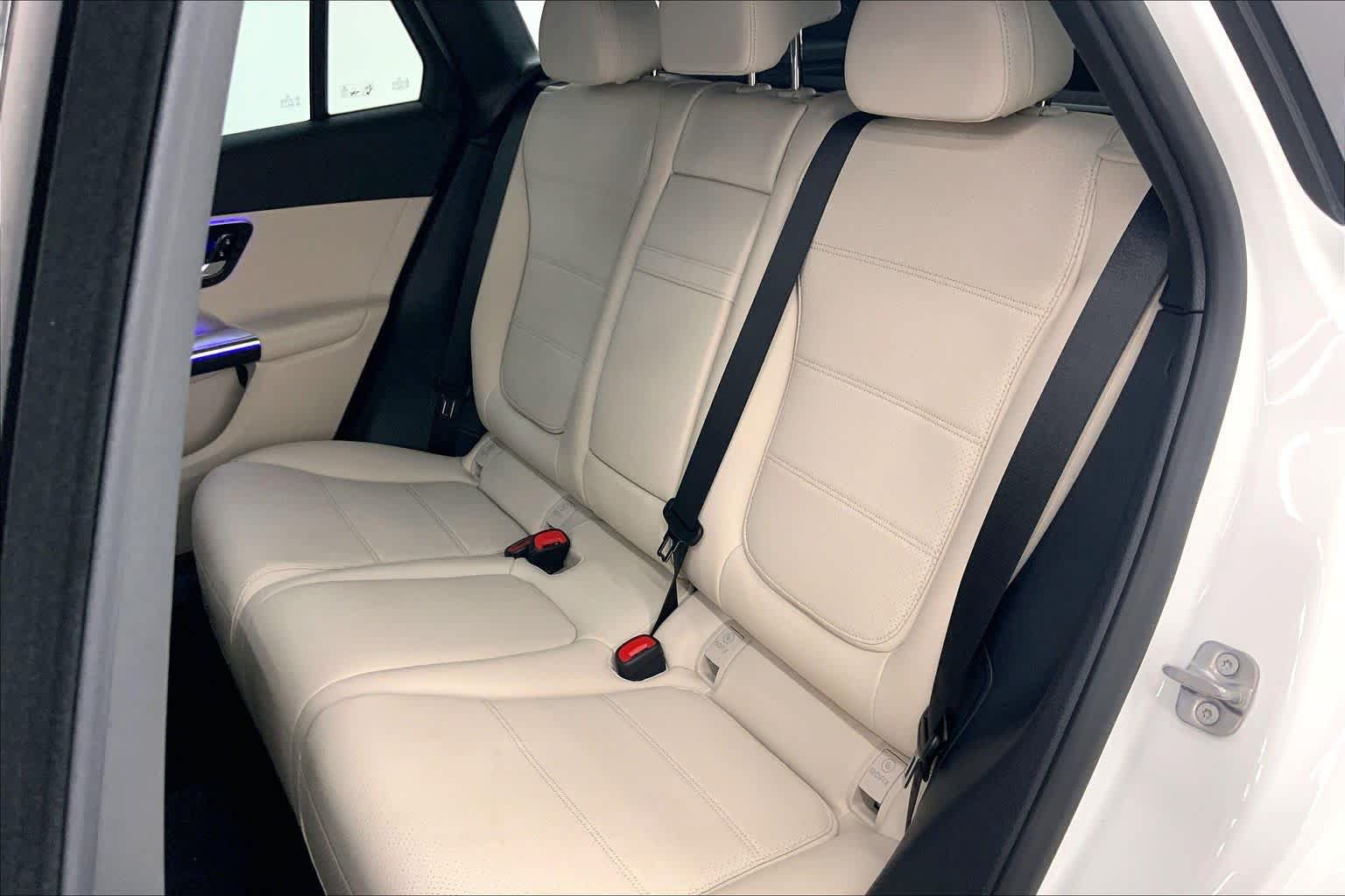 New 2027 Mercedes-Benz GLC 300 image 6