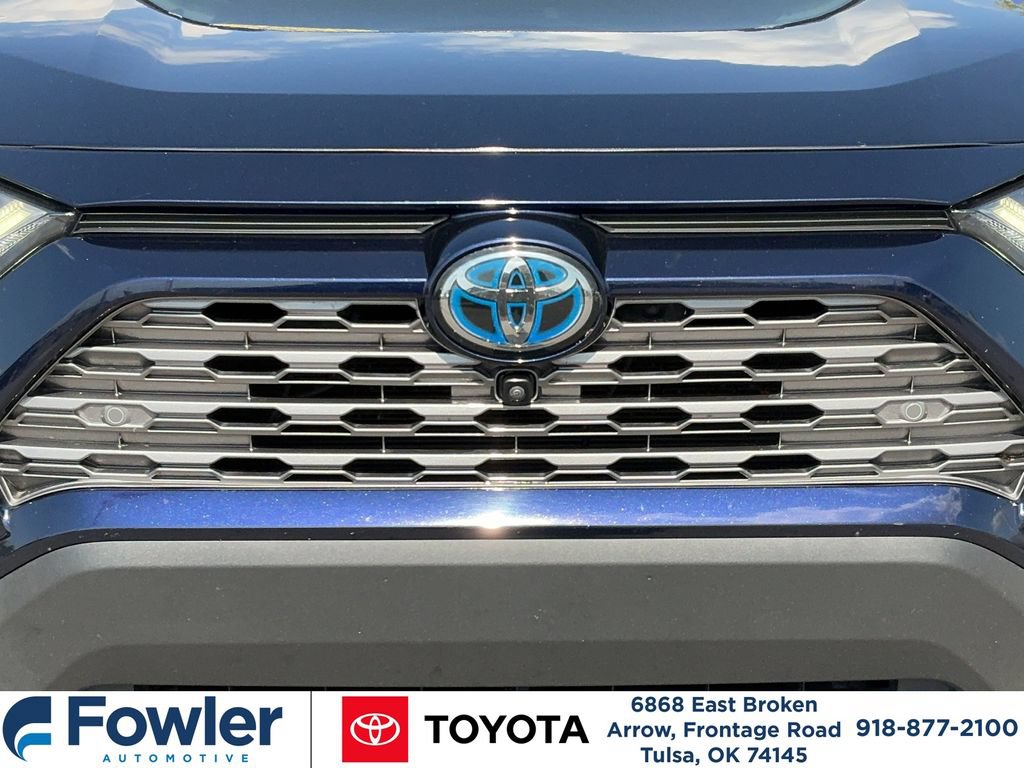 Used 2023 Toyota RAV4 Limited AWD/4WD image 33