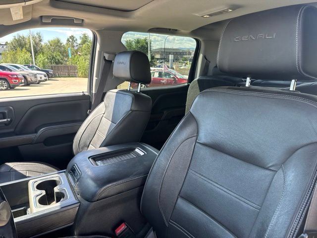 Used 2017 GMC Sierra 1500 Denali w/ Denali Ultimate Package AWD/4WD image 10