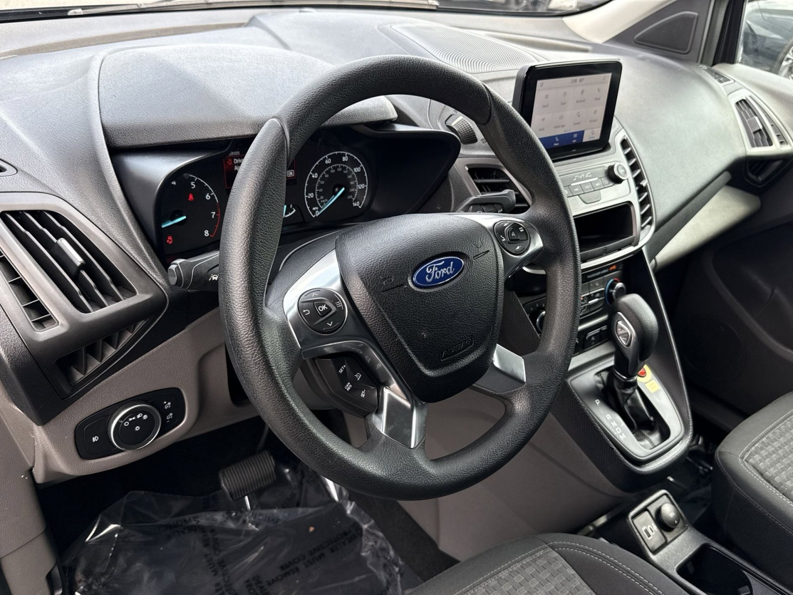 Used 2022 Ford Transit Connect XLT FWD image 16