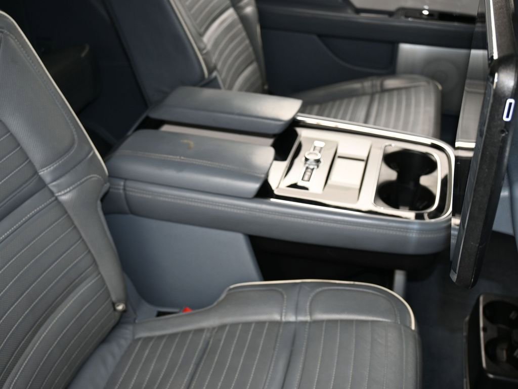 Used 2019 Lincoln Navigator Black Label w/ Cargo Package image 64