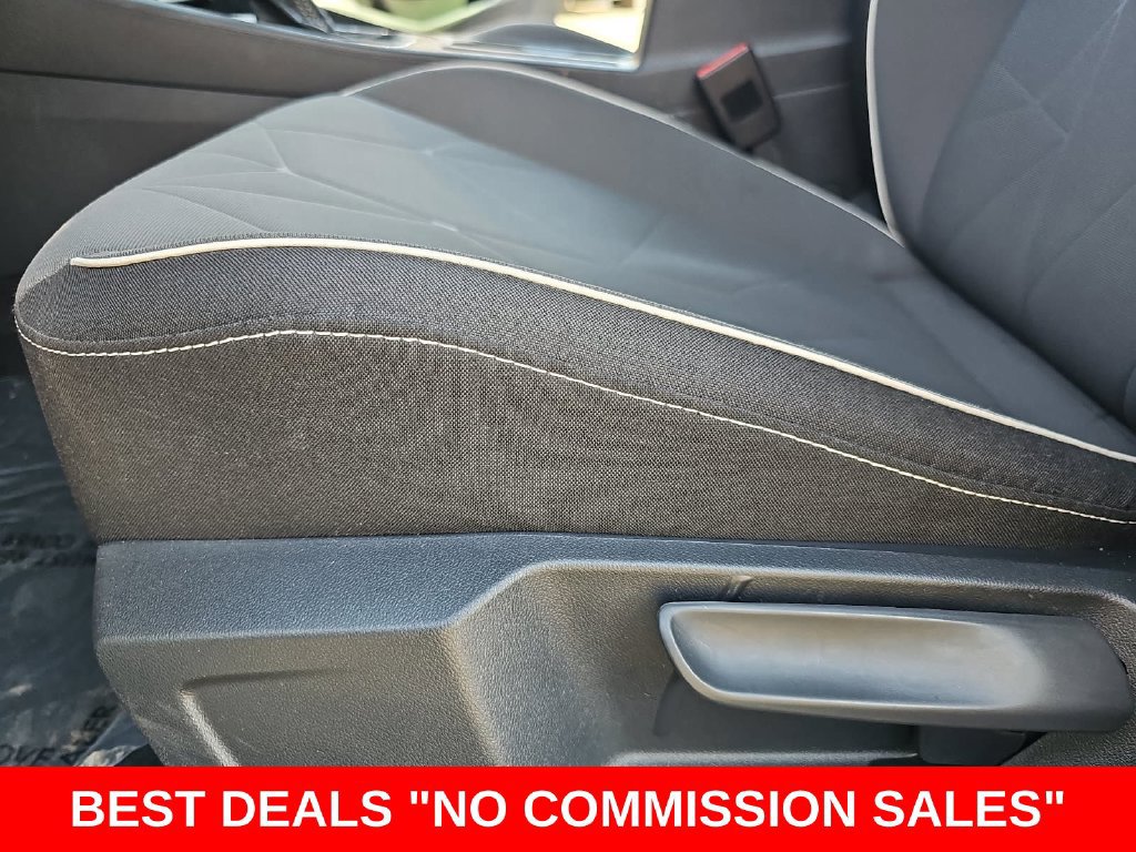 Used 2025 Volkswagen Jetta Sport FWD image 28