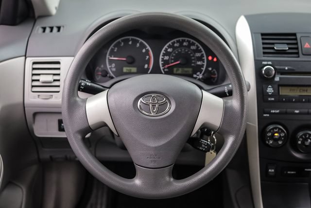 Used 2010 Toyota Corolla LE FWD image 25