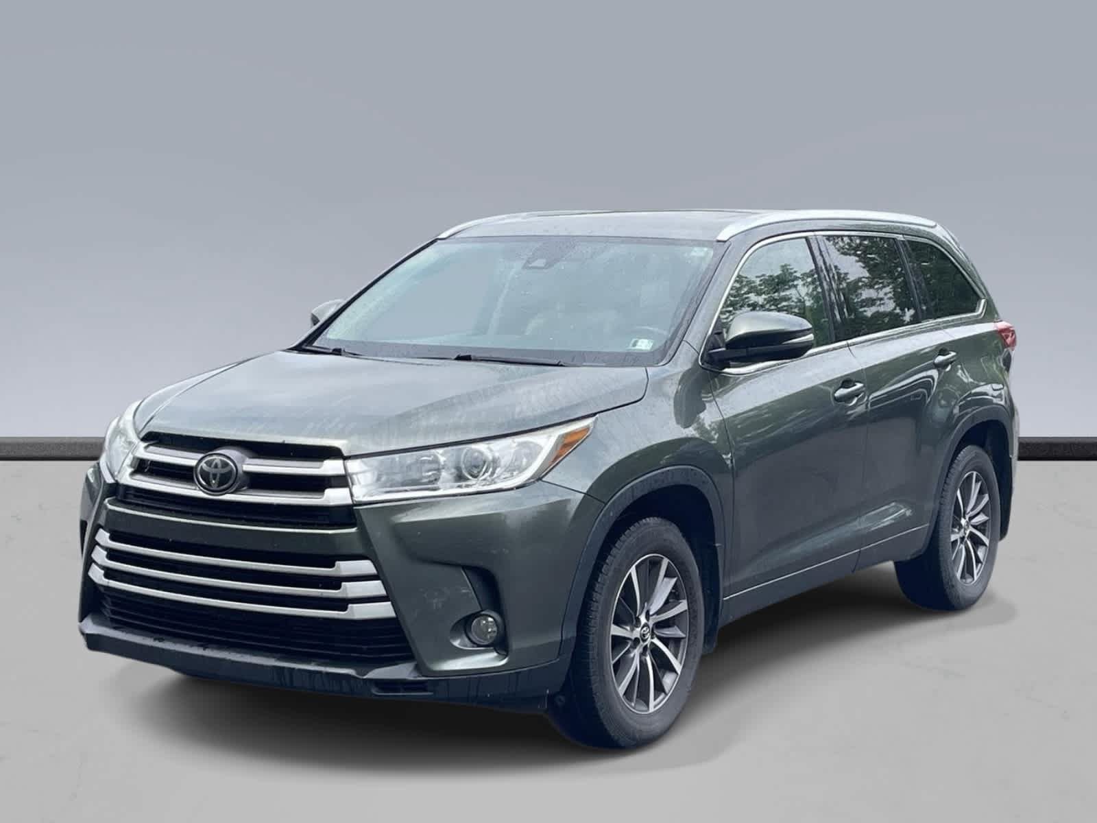 Used 2018 Toyota Highlander XLE