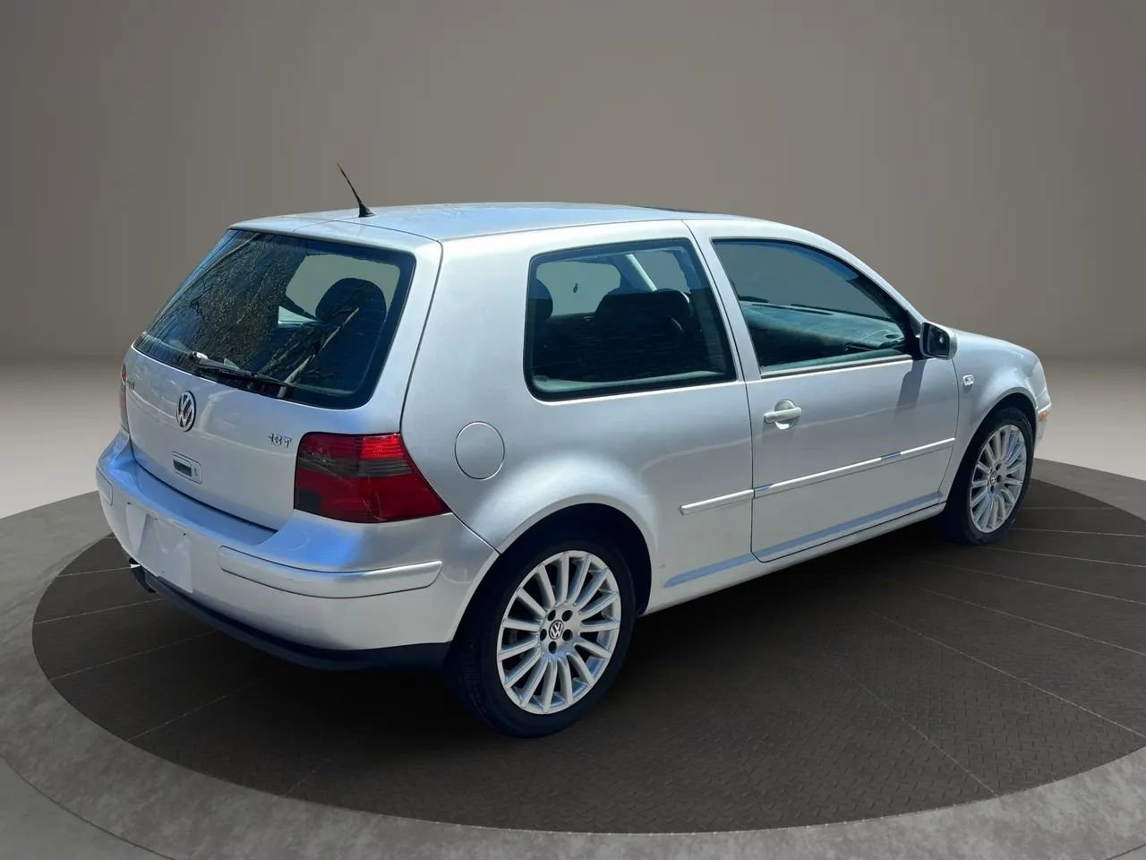 Used 2004 Volkswagen GTI 1.8T FWD image 10