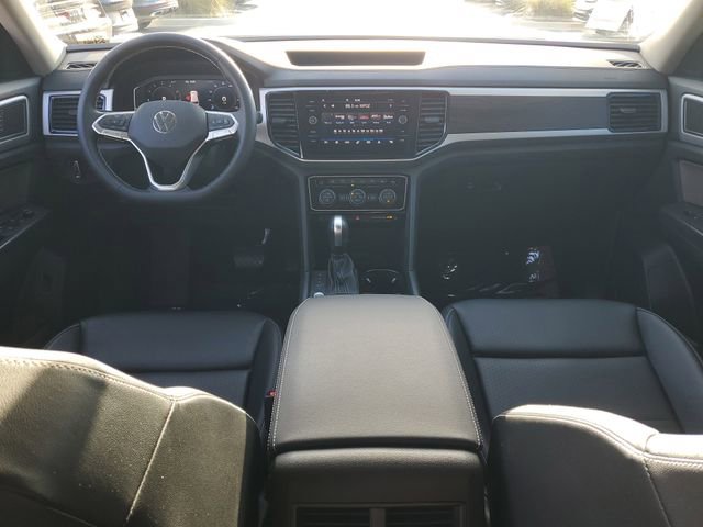 Certified 2023 Volkswagen Atlas SE image 14