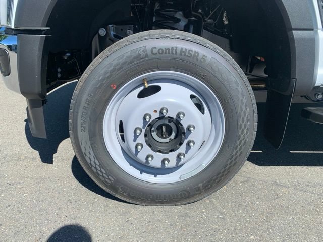 New 2026 Ford F450 XL w/ XL Chrome Package AWD/4WD image 9