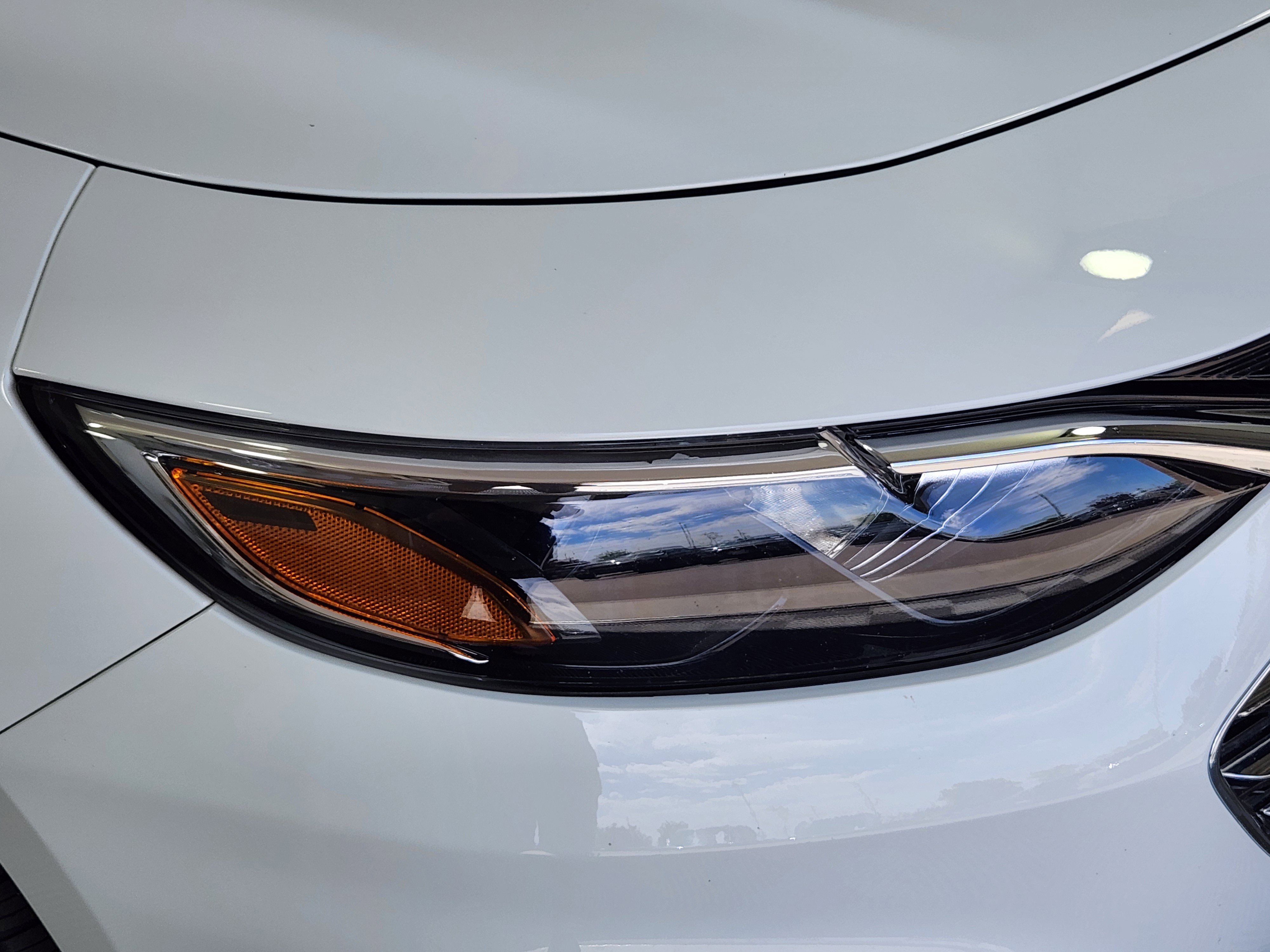 Used 2025 Chevrolet Malibu LT FWD image 10